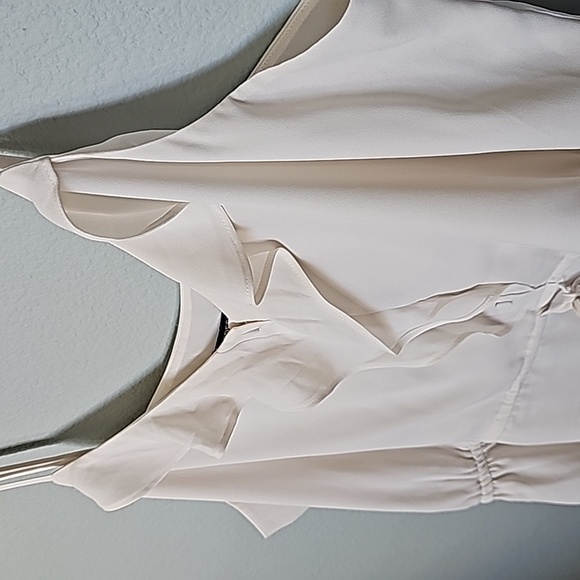 Express Romantic Clean Girl White Ruffle Button Front Peplum Cami XL - Picture 3 of 11